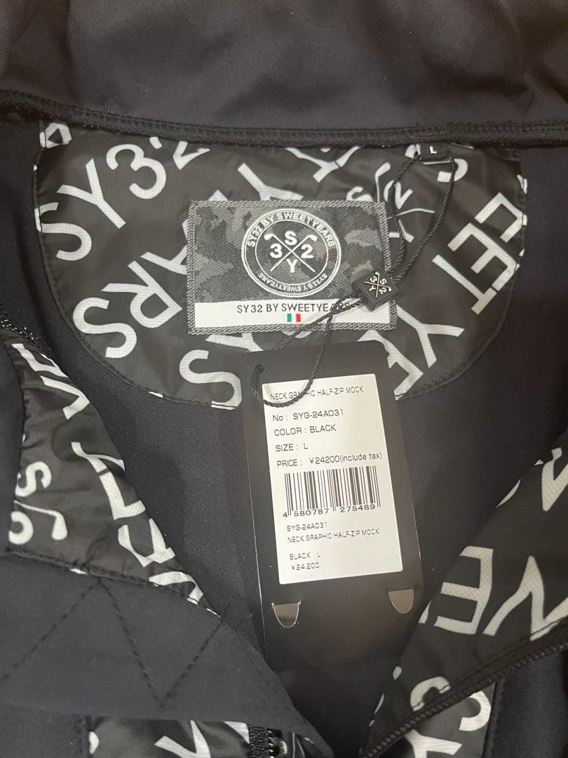 新品 SY32 GOLF NECK GRAPHIC HALF-ZIP MOCK