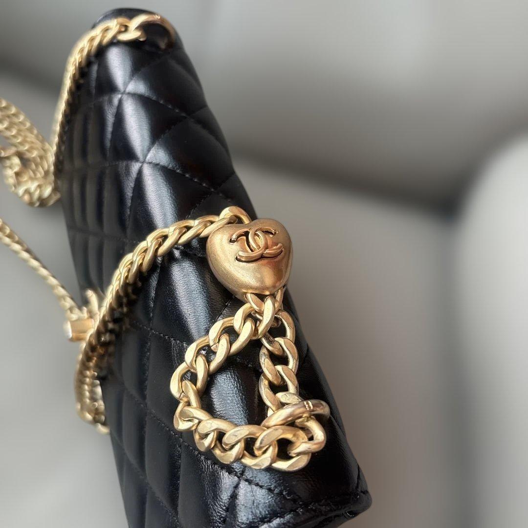 CHANELノベルティチェーンショルダーバッグ