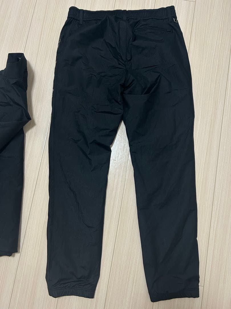 【美品】SY32 ゴルフ セットアップ 上下L 黒 定価52,000円