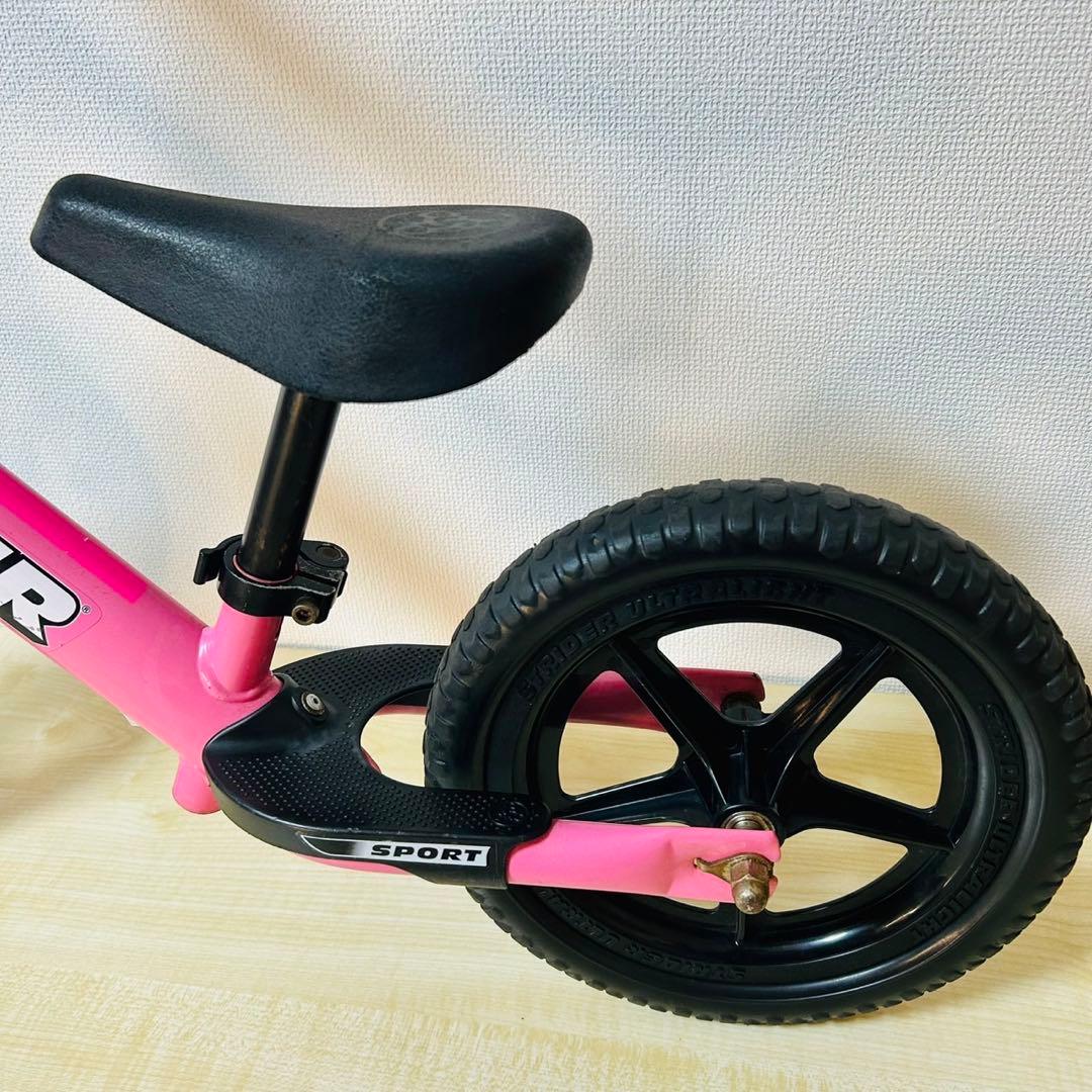 ストライダースポーツ キッズ用　ピンク　1歳半〜5歳　27kgまで