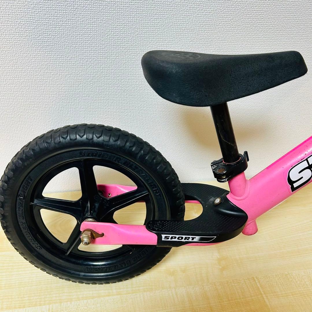 ストライダースポーツ キッズ用　ピンク　1歳半〜5歳　27kgまで