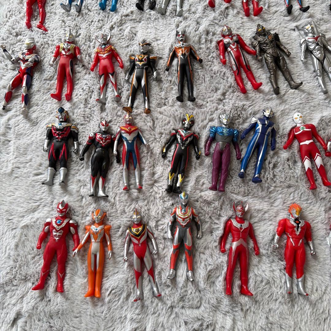 ウルトラマンフィギュア 約110体セット 円谷