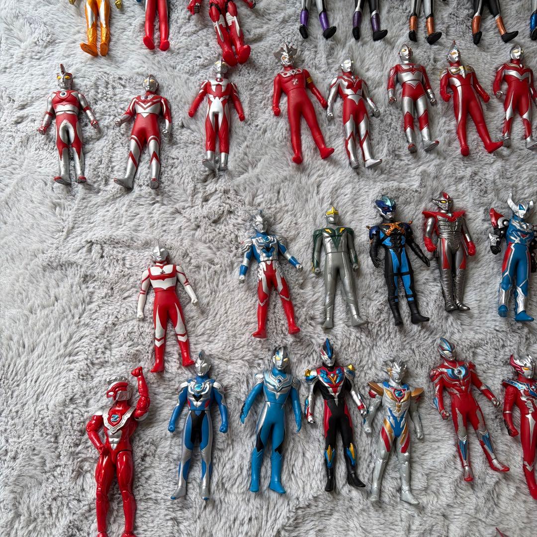 ウルトラマンフィギュア 約110体セット 円谷