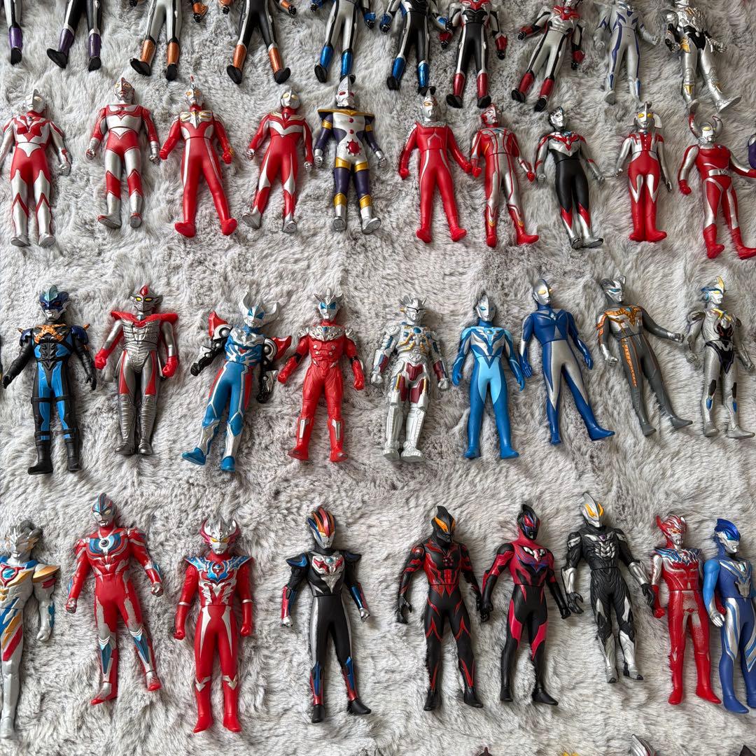 ウルトラマンフィギュア 約110体セット 円谷