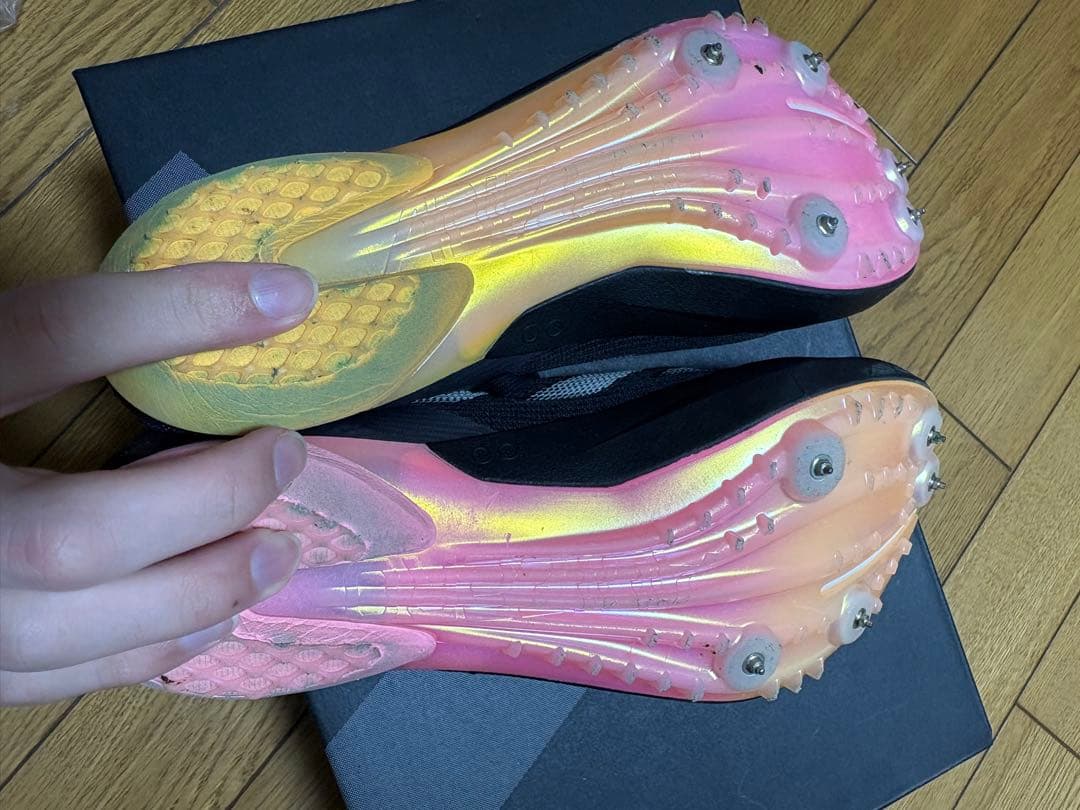adizero アンビション　ニードルピン付き　美品25．5センチ