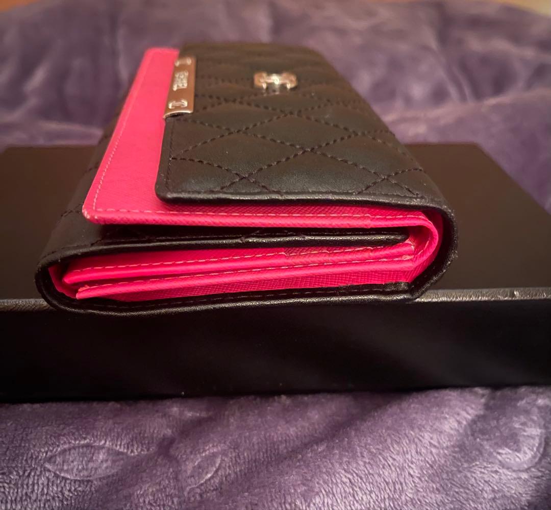 CHANEL ノベルティキルティング長財布 ブラック/ピンク