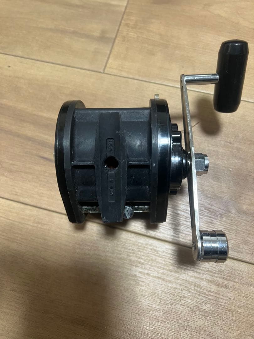 RYOBI ADVENTURE 80 リール