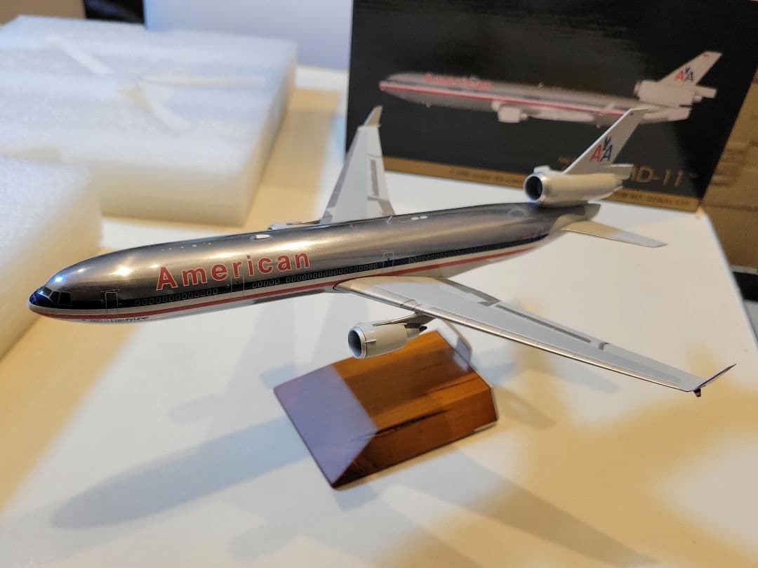 週末限定価格！超激レア！ジェミニ200 American MD-11 1/200