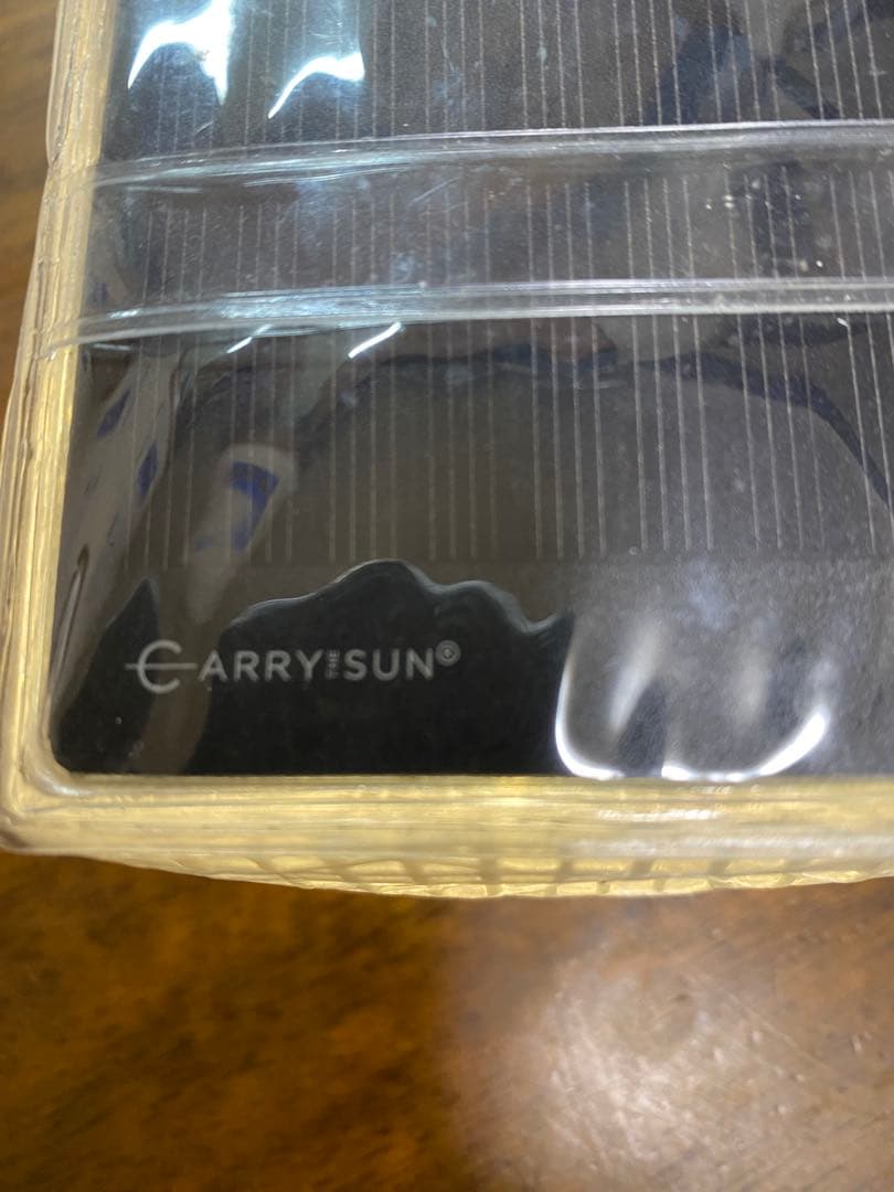 TravelBirdキャンプ超軽量テーブル　パネル1枚付とキャリーザサンスモール