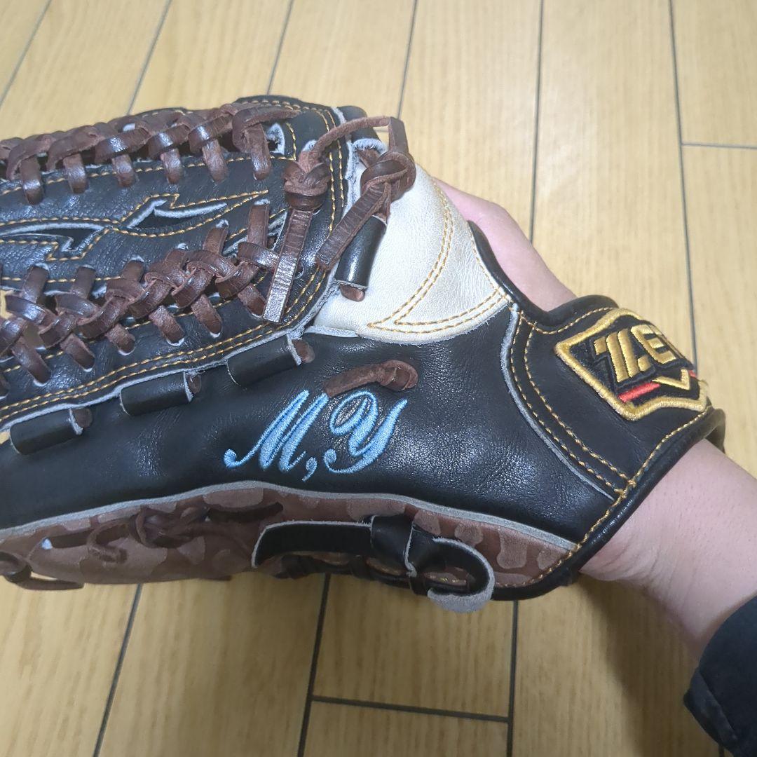 即購入可　北海道日本ハムファイターズ　吉川光夫選手　実使用グローブ