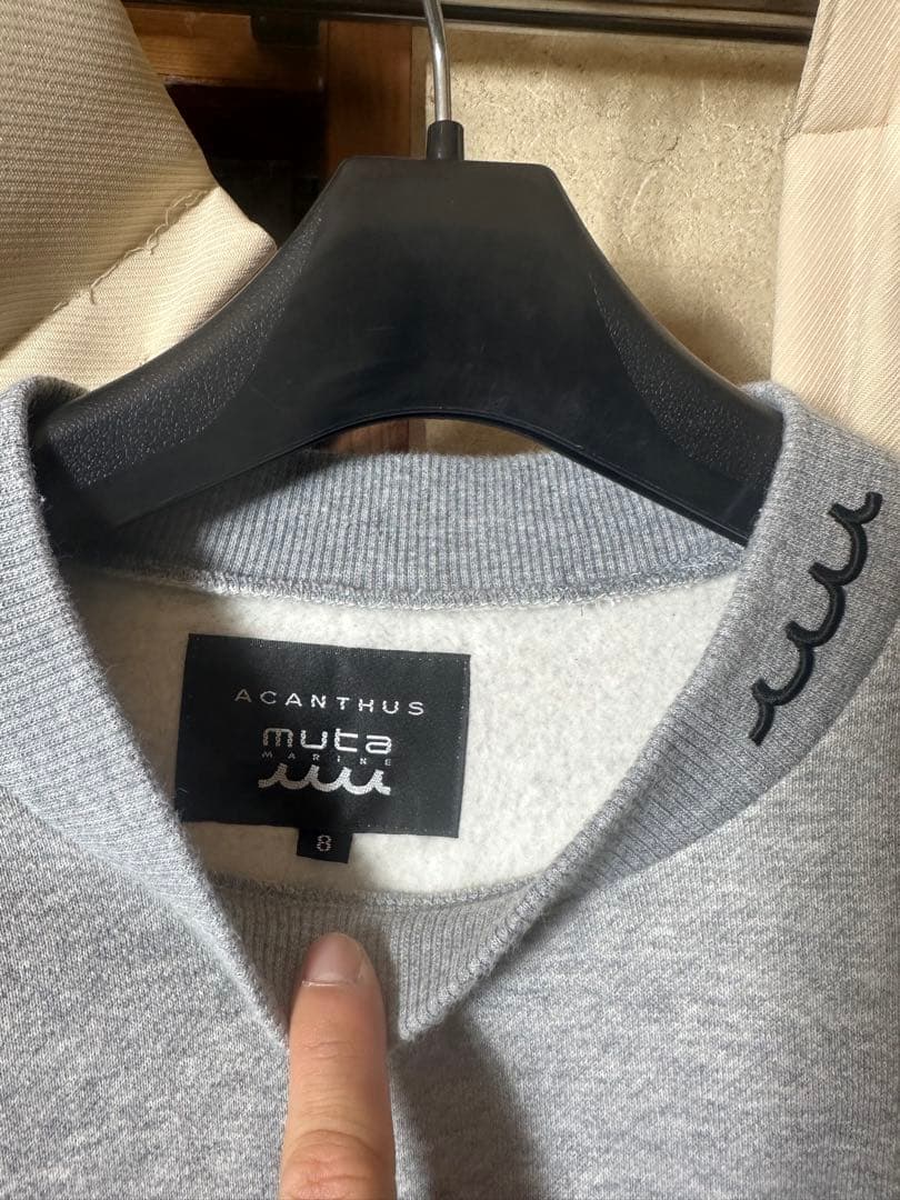 ACANTHUS×muta MARINE Mockneck Sweatshirt