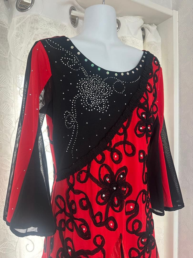 スタンダード赤・黒ドレスL〜XL