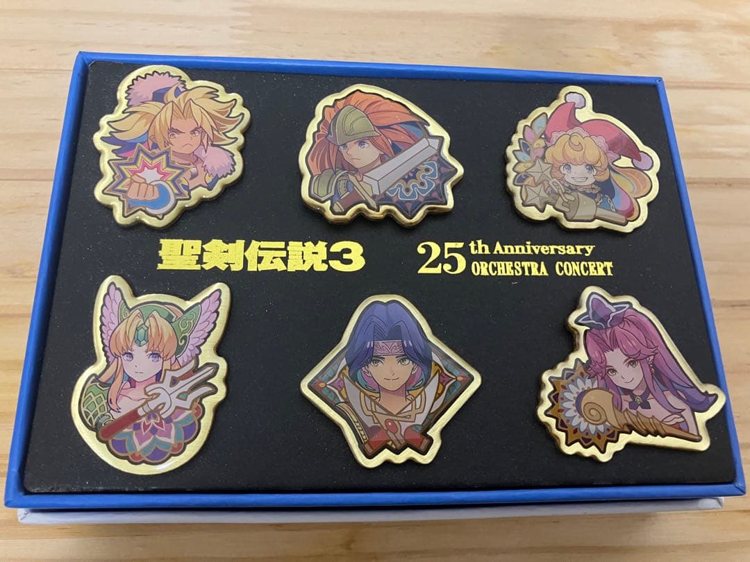 【未使用】聖剣伝説3 25thアニバーサリー オーケストラピンバッジ（非売品）