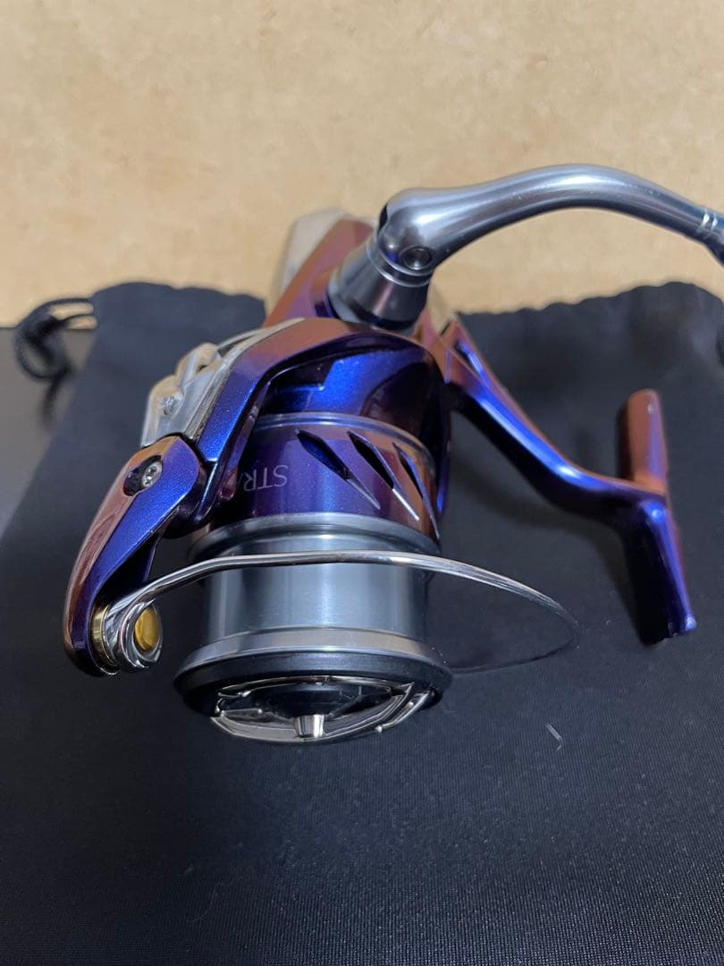 ストラディック　2500HGS ZPIノブ　カスタムペイント