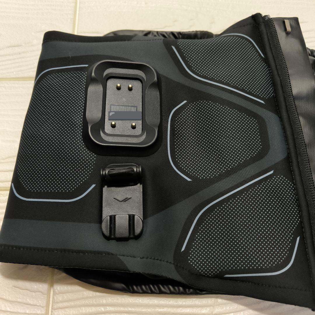 最新型　新品未使用　開封品　SIXPAD シックスパッド コアベルト2 Sサイズ