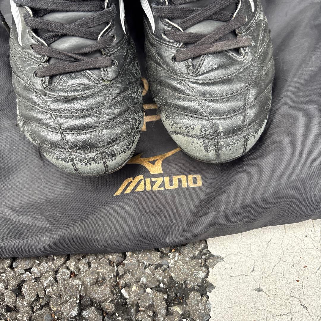 Mizuno Morelia Neo 2サッカーシューズ ブラック/レッド