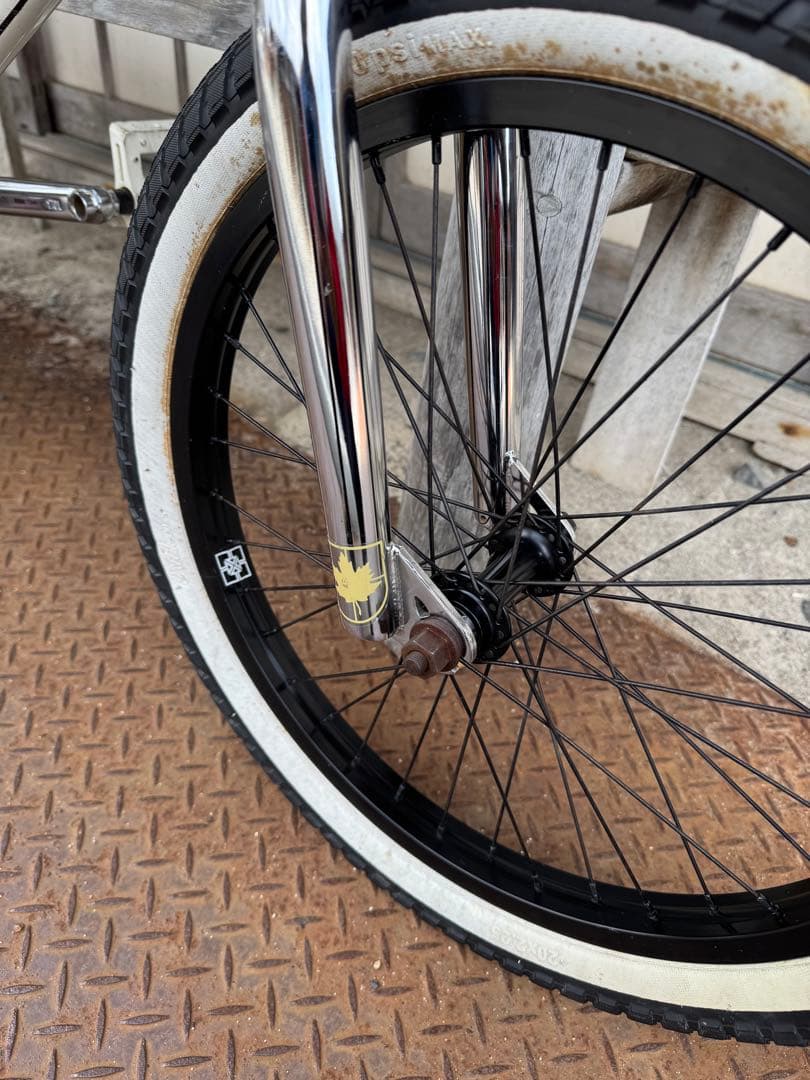 ホワイト 20インチ BMX 自転車