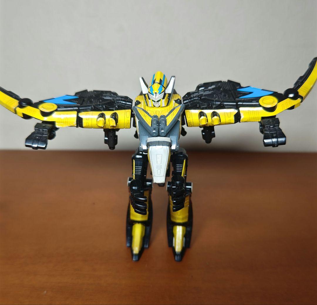 食玩ミニプラ　獣電戦隊キョウリュウジャー　 組立済品　バラ売り不可　ジャンク