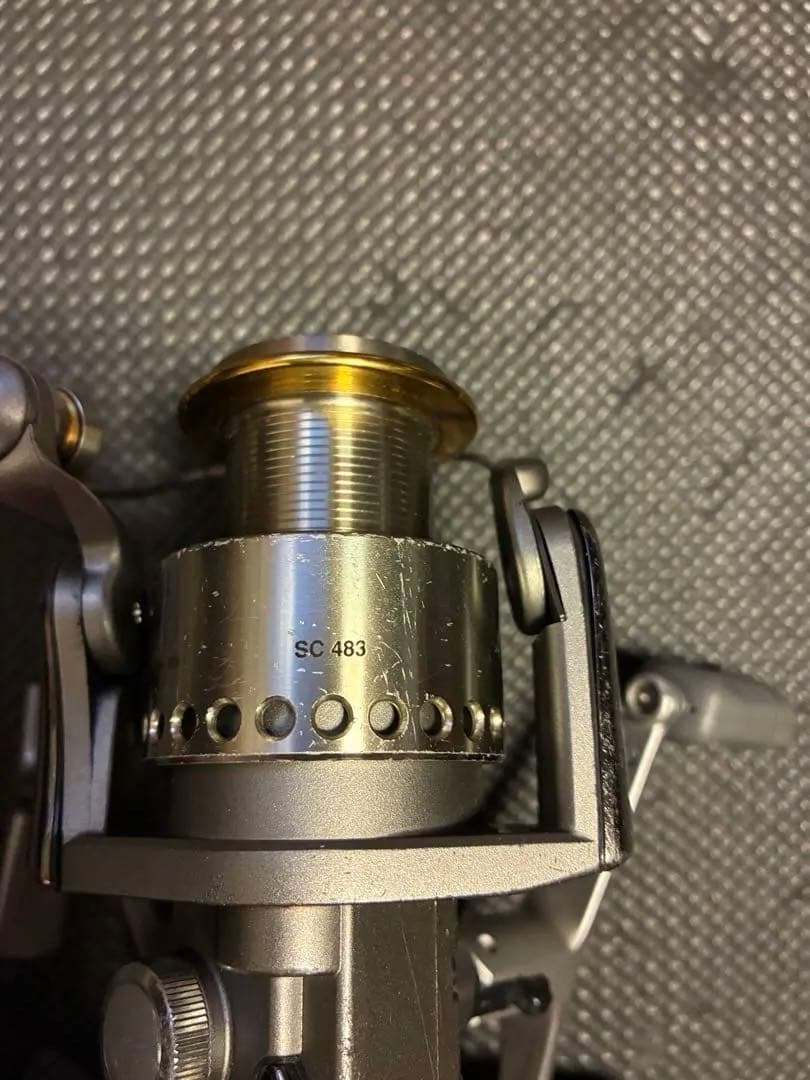 STELLA 3000 SC483 スピニングリール（ジャンク）