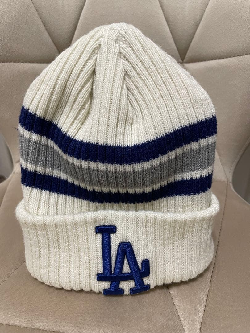 【超美品】ドジャース LA ニットキャップ ニット帽 ビーニー ユースサイズ
