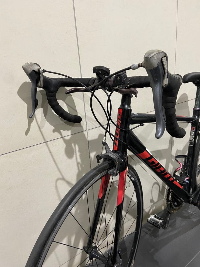 GIANT contend2 ジャイアント　コンテンド2 ロードバイクdefy3