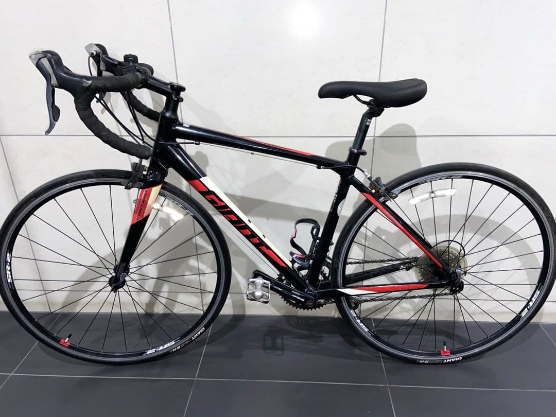 GIANT contend2 ジャイアント　コンテンド2 ロードバイクdefy3