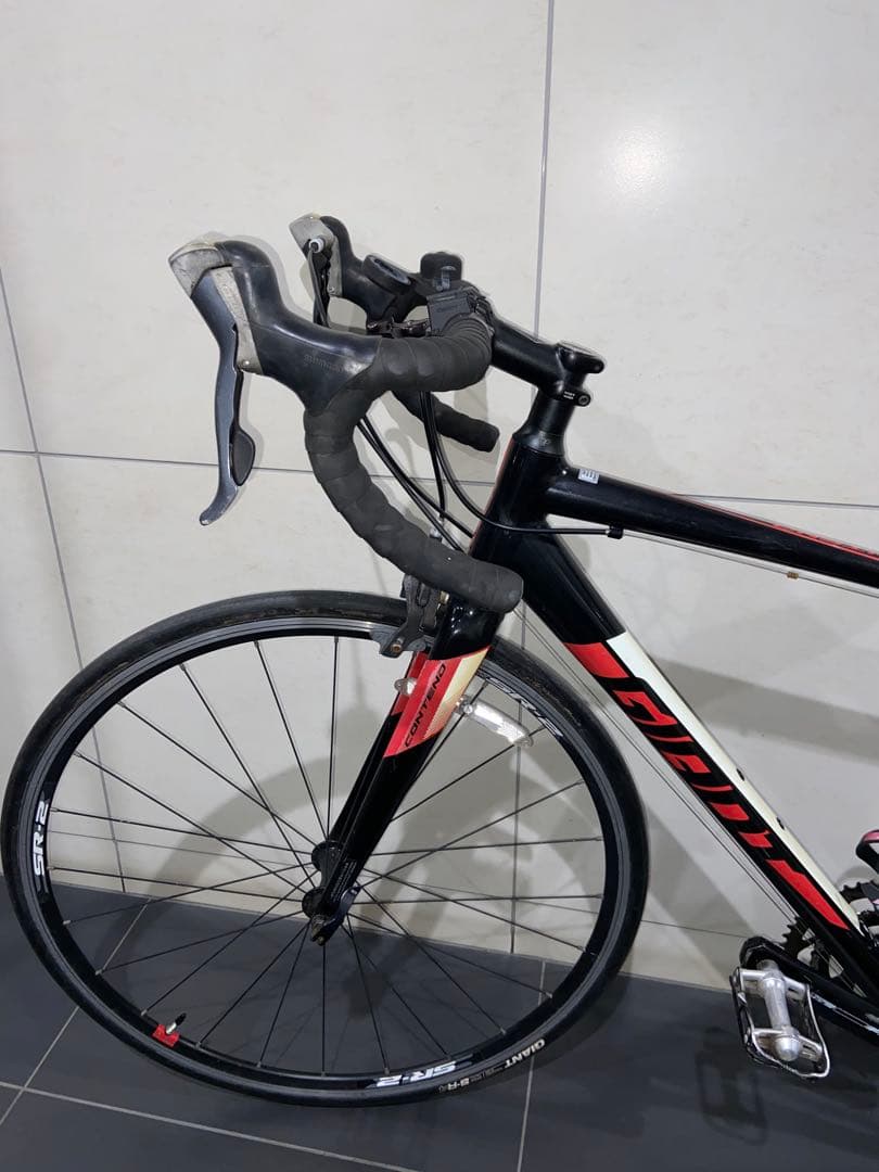 GIANT contend2 ジャイアント　コンテンド2 ロードバイクdefy3