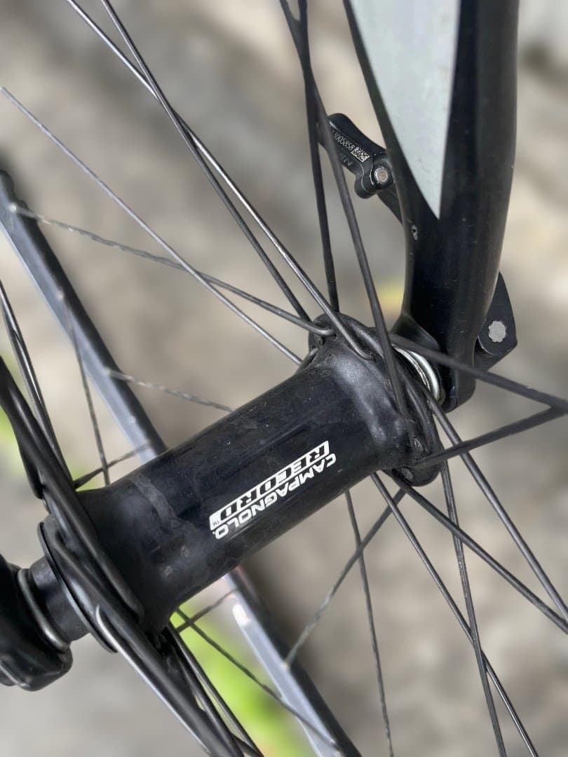 Pinarello Paris ロードバイク カーボンフレーム カンパニョーロ