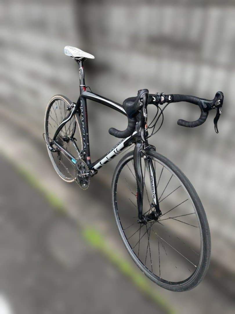 Pinarello Paris ロードバイク カーボンフレーム カンパニョーロ