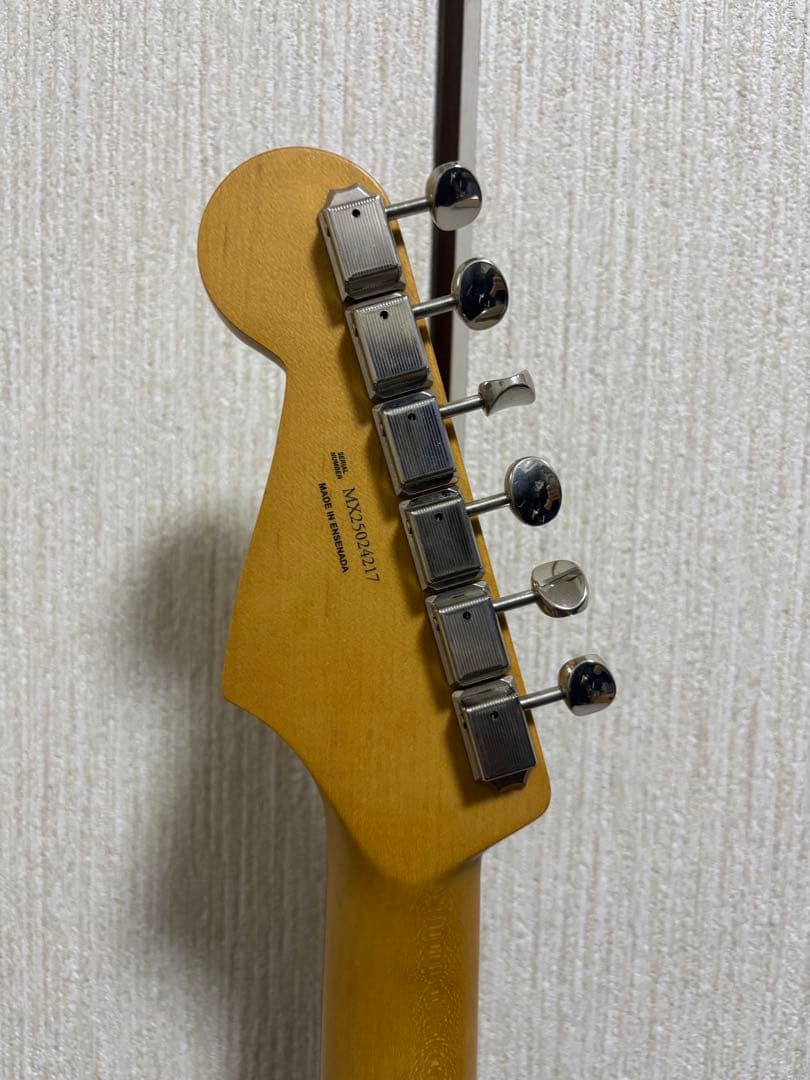 fender player ii stratocaster HSS 軽量