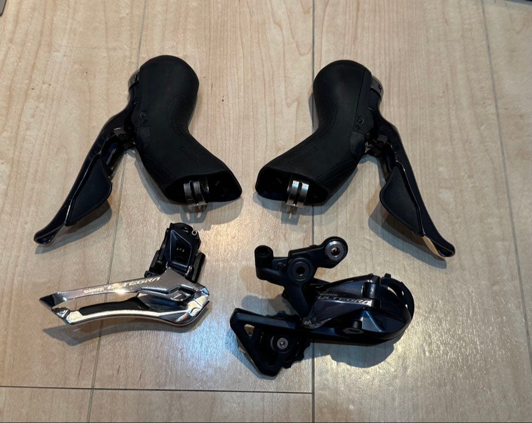 美品　シマノ アルテグラR8000 11速3点セット
