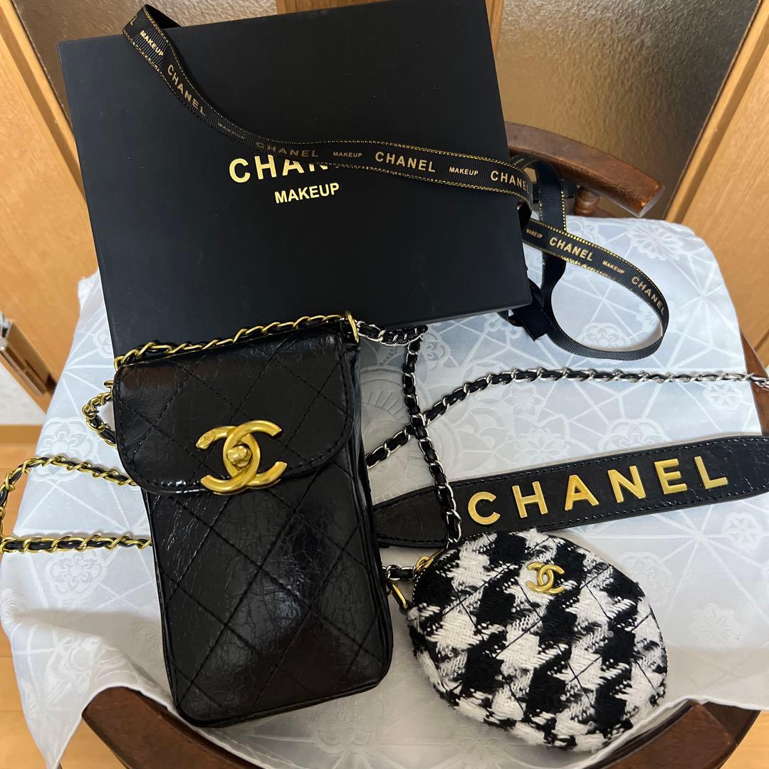 ✨CHANEL VIPノベルティ お財布付きスマホショルダー✨