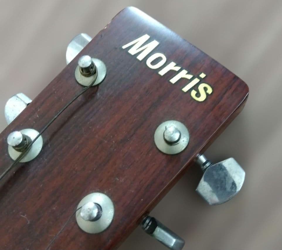 MORRIS モーリス　アコースティックギター　日本製