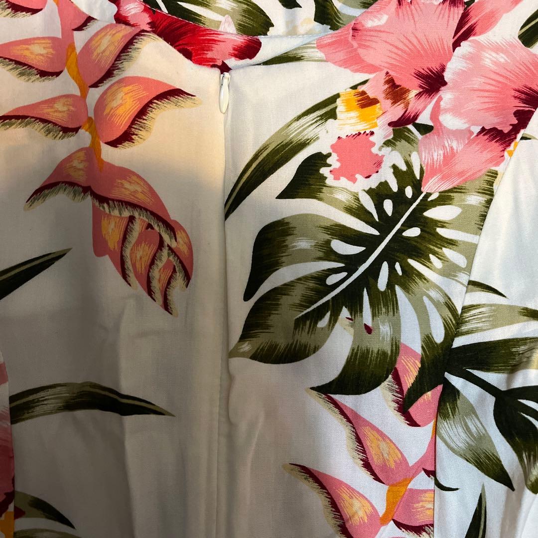 Leilani Collections Hawaii ムームー ドレス　花柄