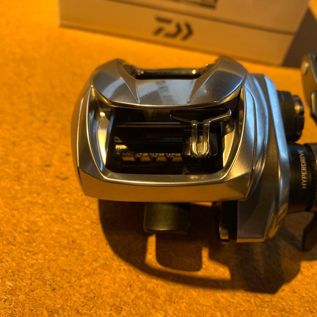 Daiwa ZILLION SVTW 1000XHL/ジリオンSVTW