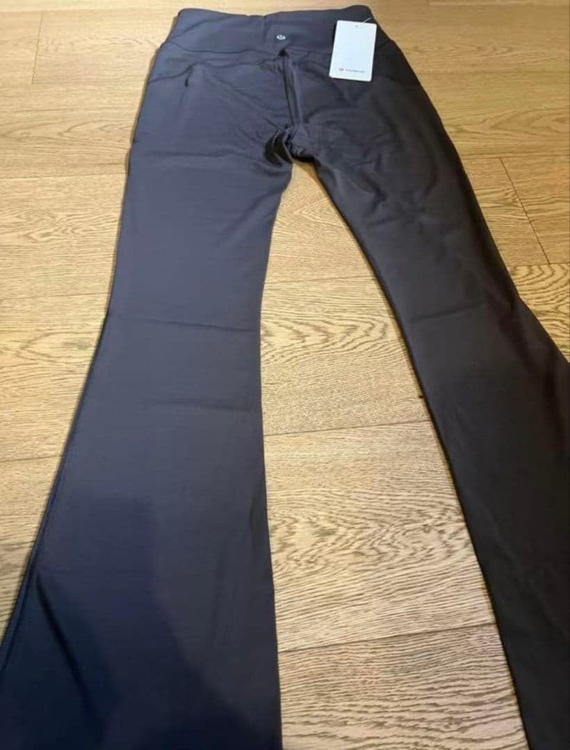 ルルレモンlululemonグラファイトグレー フレアヨガパンツ ハイウエスト6