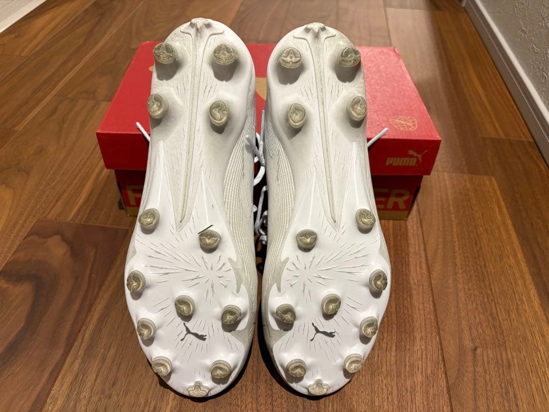 【極美品】PUMA ウルトラ 5 アルティメット HG/AG 27cm 納品書付