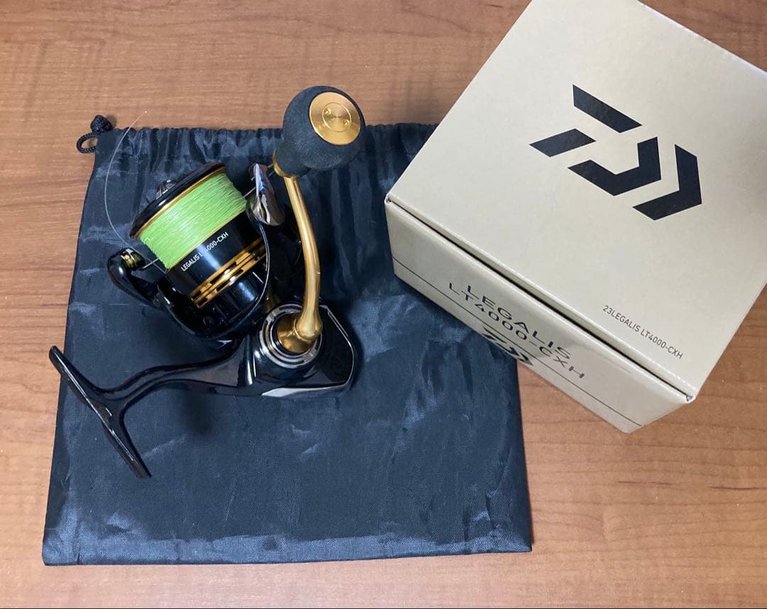 DAIWA 23レガリス LEGALIS LT4000-CXH スピニングリール