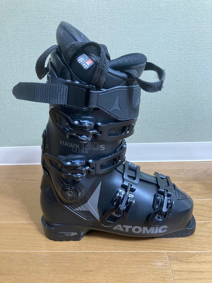 アトミックスキーブーツ　HAWX ULTRA 130 S