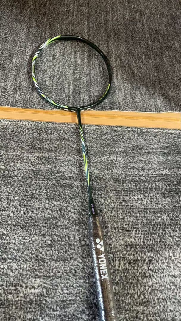 YONEXAX100 TVA バドミントンラケット 4U5 328ダークオリーブ