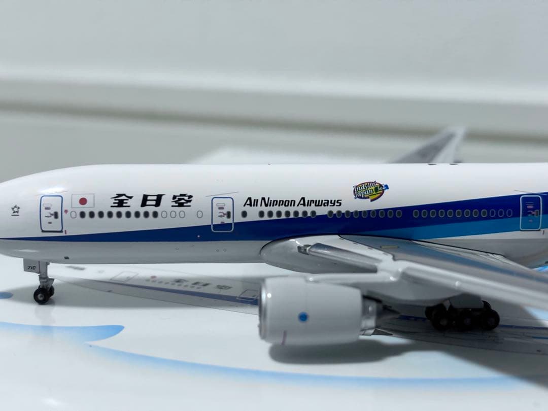 航空機・ヘリコプター phoenix 1/400 B777-281 ANA JA710A