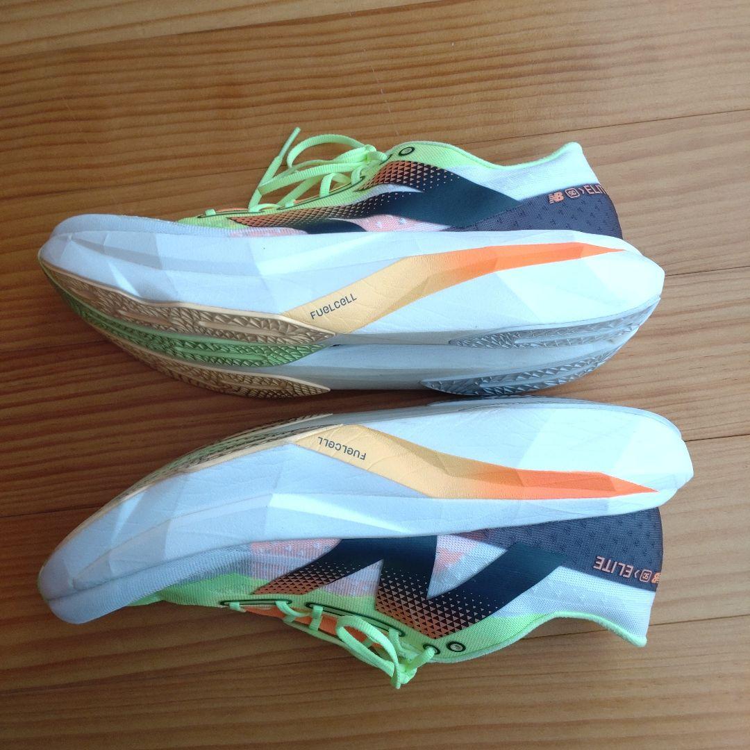 ニューバランス FuelCell SuperComp Elite v4 29cm