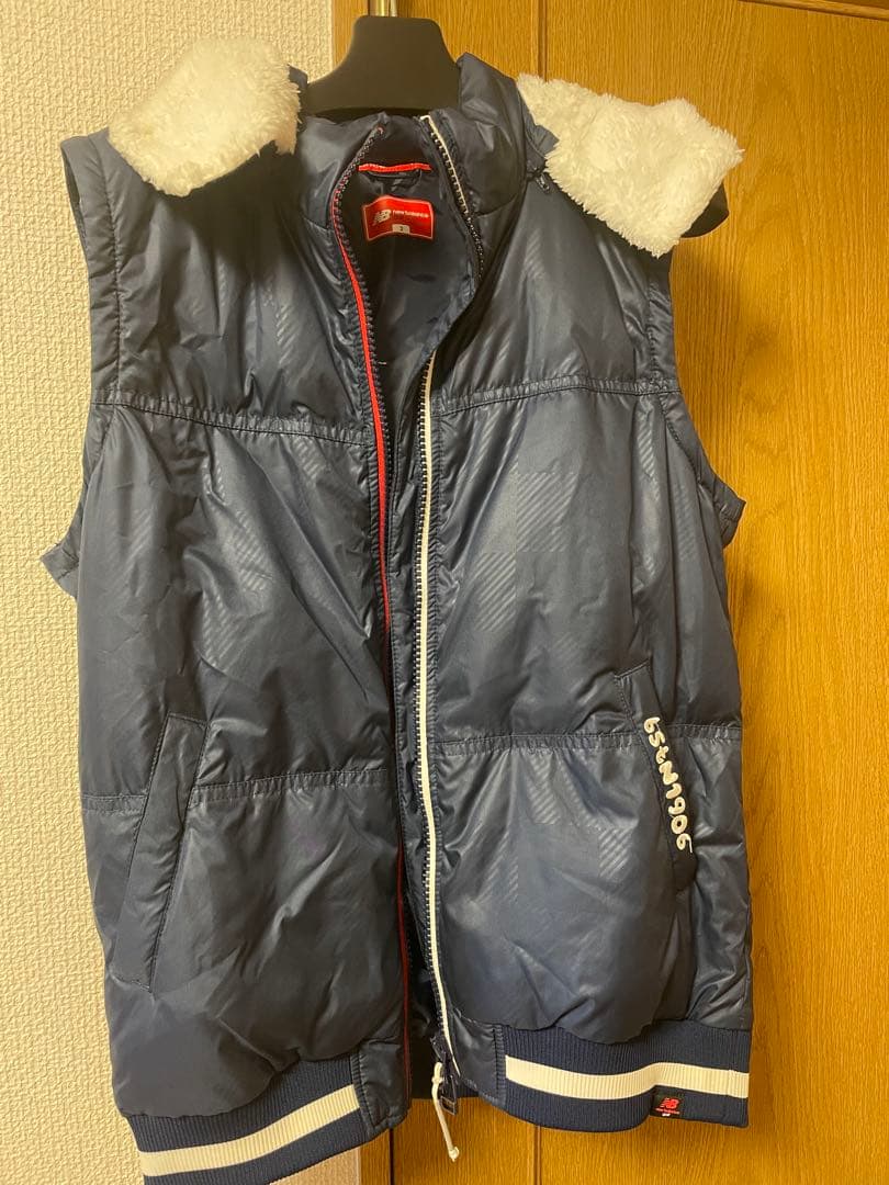 NEW BALANCE BSTN1906 ネイビージャケット