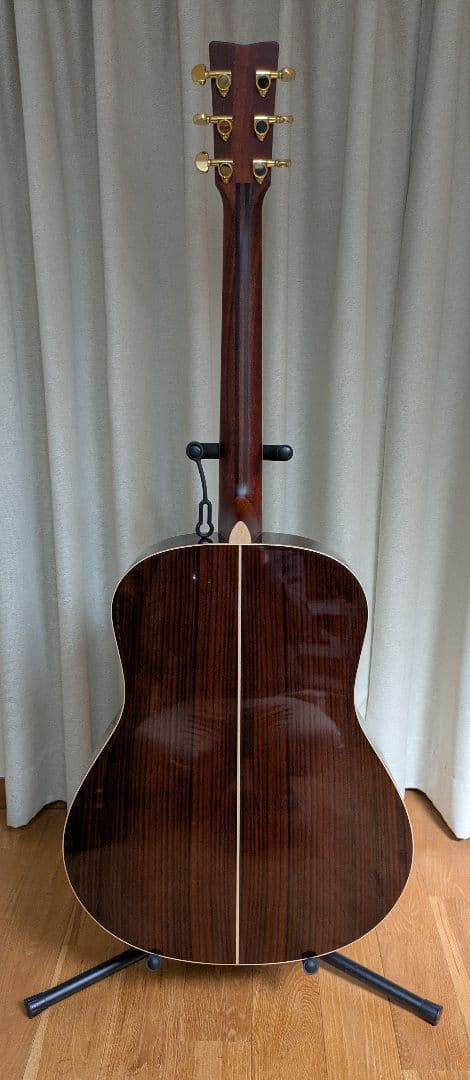 新品同様！2024年製　YAMAHA　LL16 エレアコ