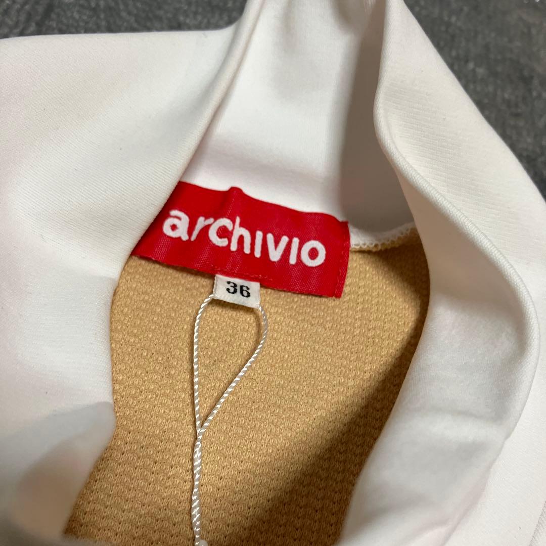 新品未使用　31900円の品　archivio プルオーバー　サイズ36