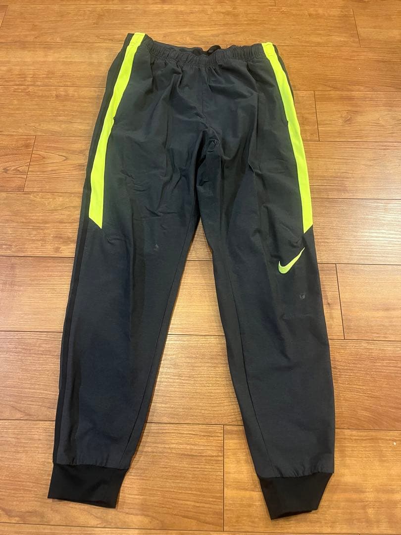 NIKE トレーニングウェア上下