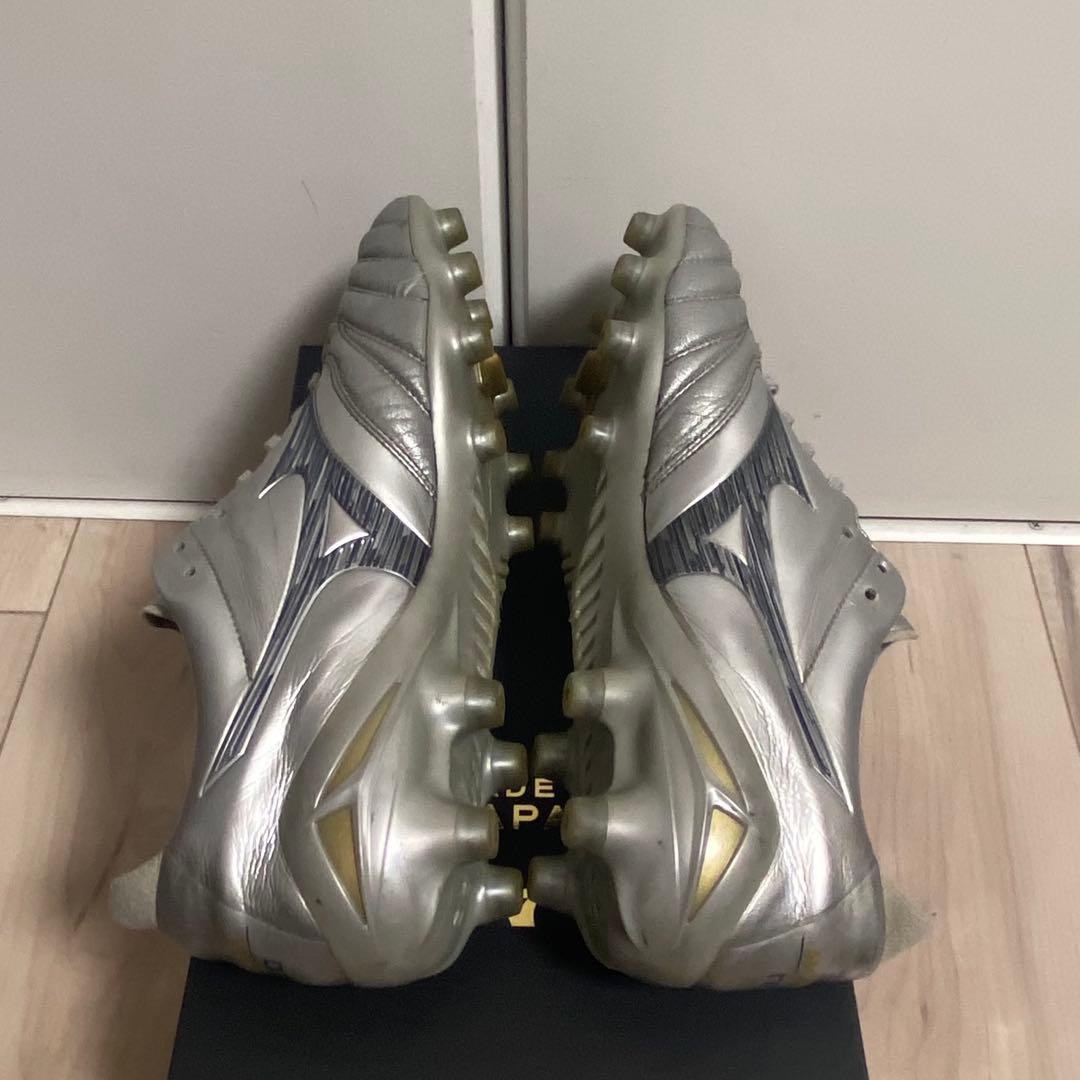 Mizuno モレリアNEO Ⅳジャパン 【限定色】シルバースパイク26.0cm