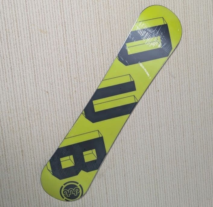 定価33000円 dub キッズスノーボード バインディンク 2点セット 110