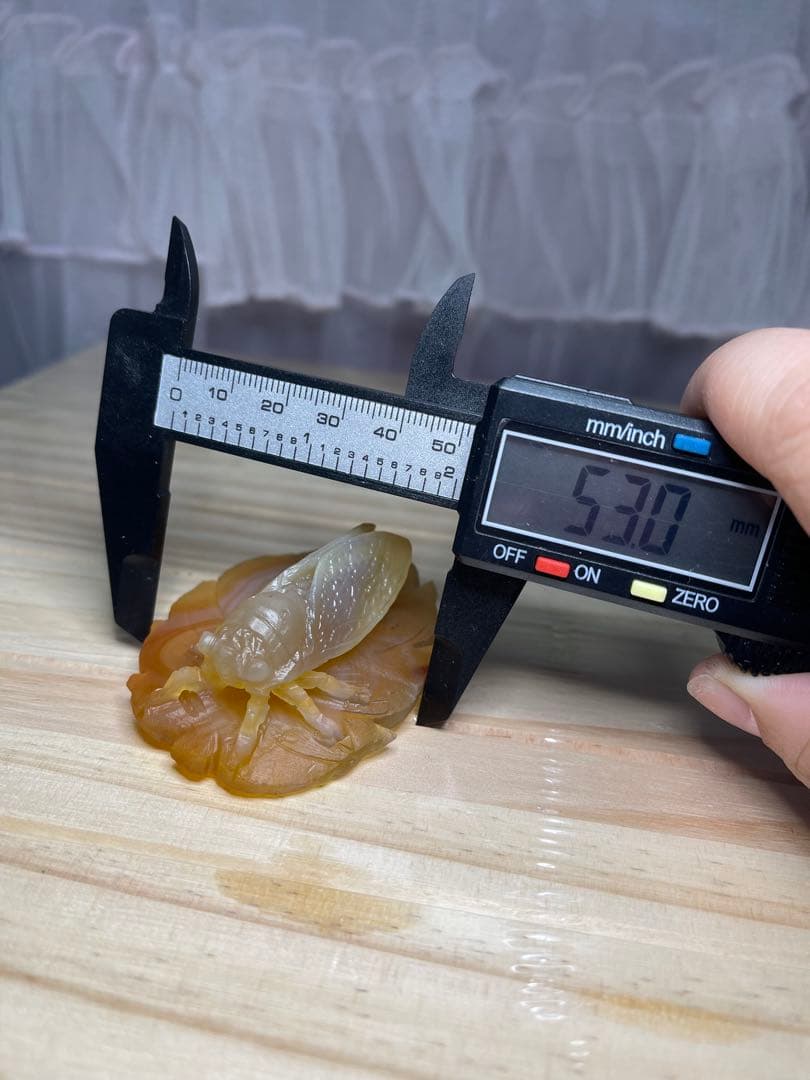 綺麗^ - ^ ❣️ 天然石　瑪瑙  セミ　金蝉　手彫り置物 原石