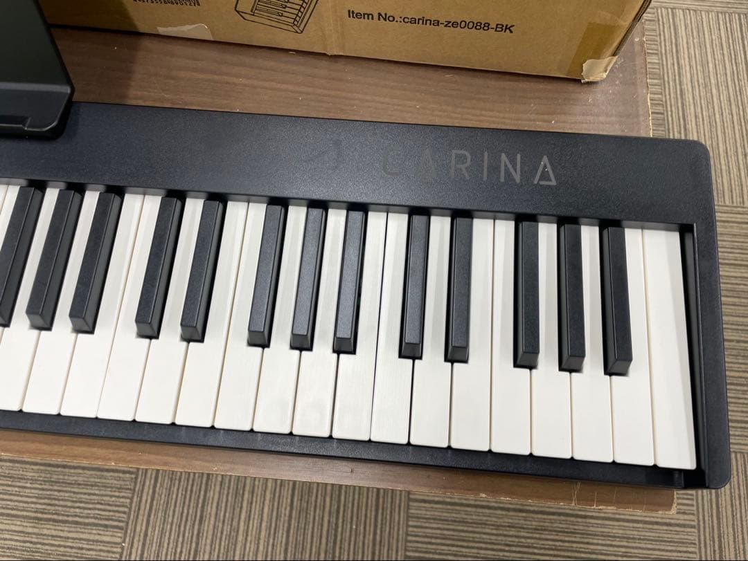 折りたたみ電子ピアノ　88鍵盤　充電タイプ　ホワイト 鍵盤ライト機能